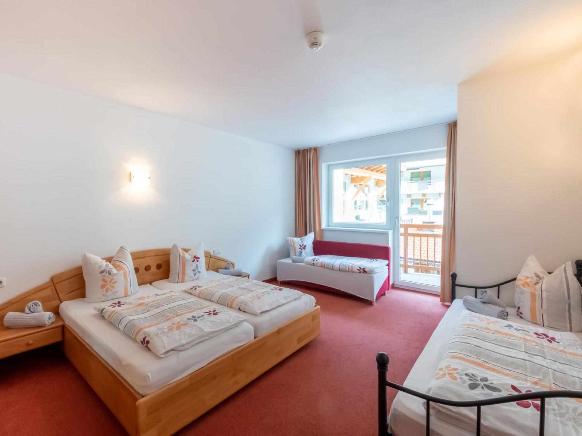 Haus Anna Hotel Längenfeld Buitenkant foto