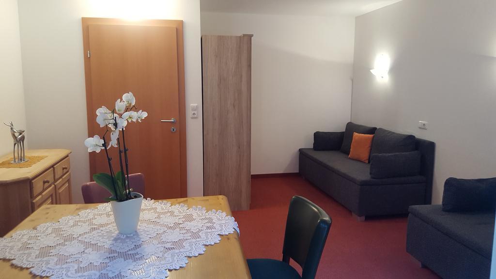Haus Anna Hotel Längenfeld Buitenkant foto